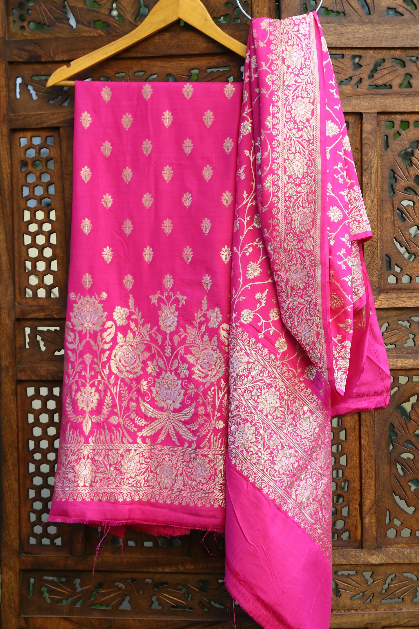 Esra's Handloom/Hand Woven Banarasi 2 Pc Masraic Silk Fabric.
