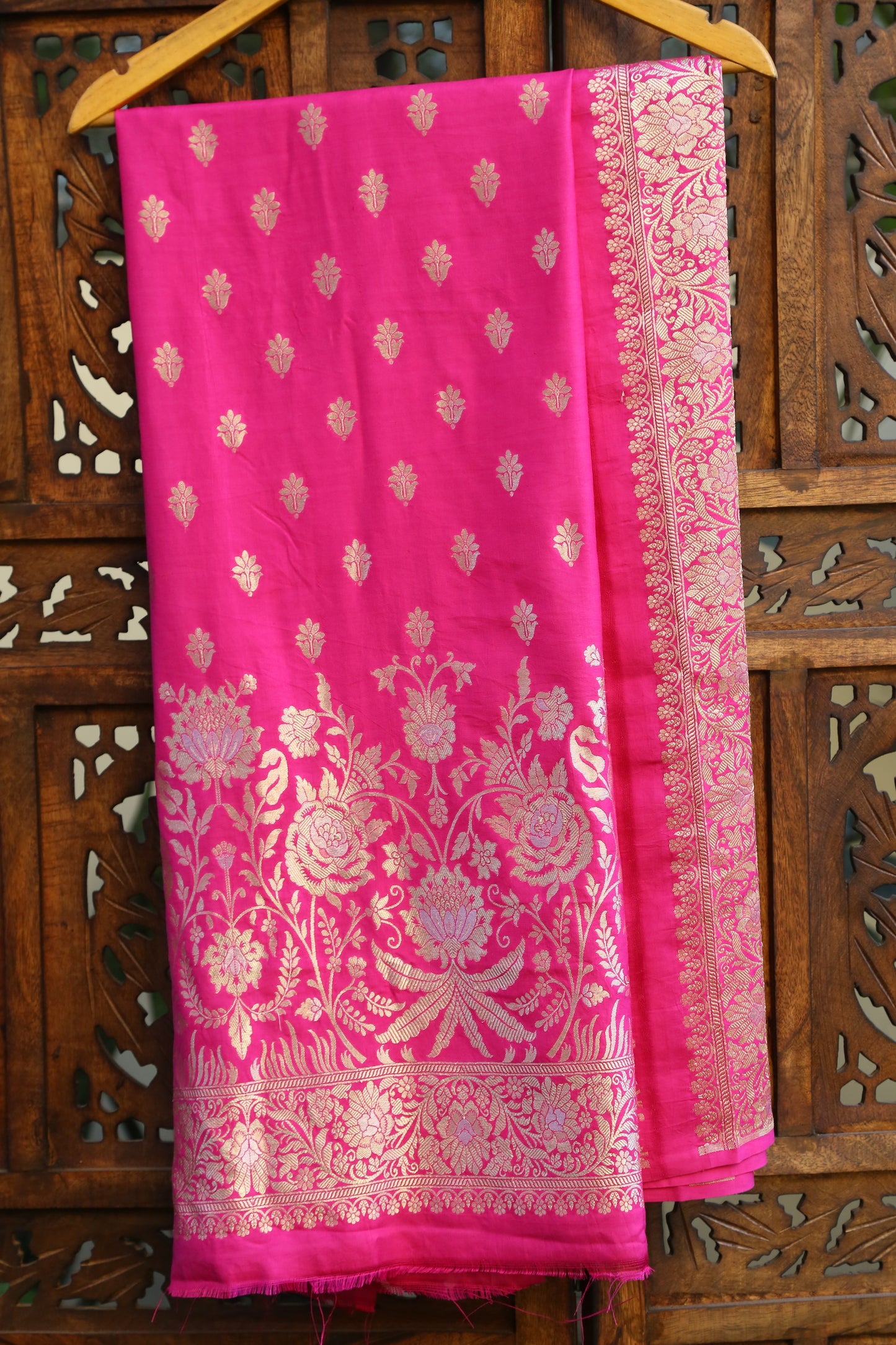 Esra's Handloom/Hand Woven Banarasi 2 Pc Masraic Silk Fabric.
