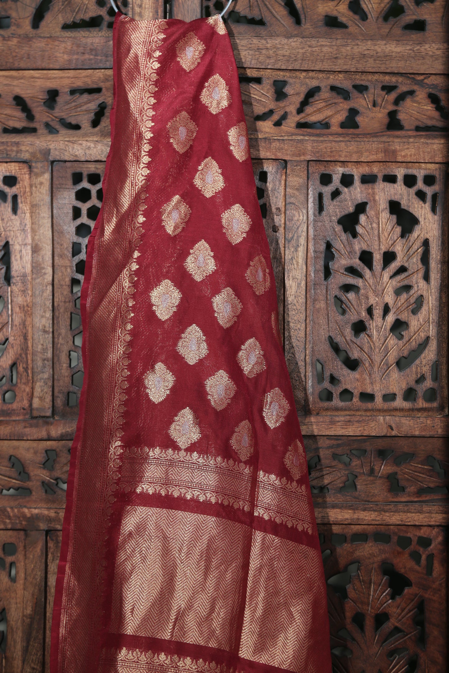 Esra's Handloom Banarasi Katan Silk Georgette with Zari Booti & Rupa Mina Work Dupatta