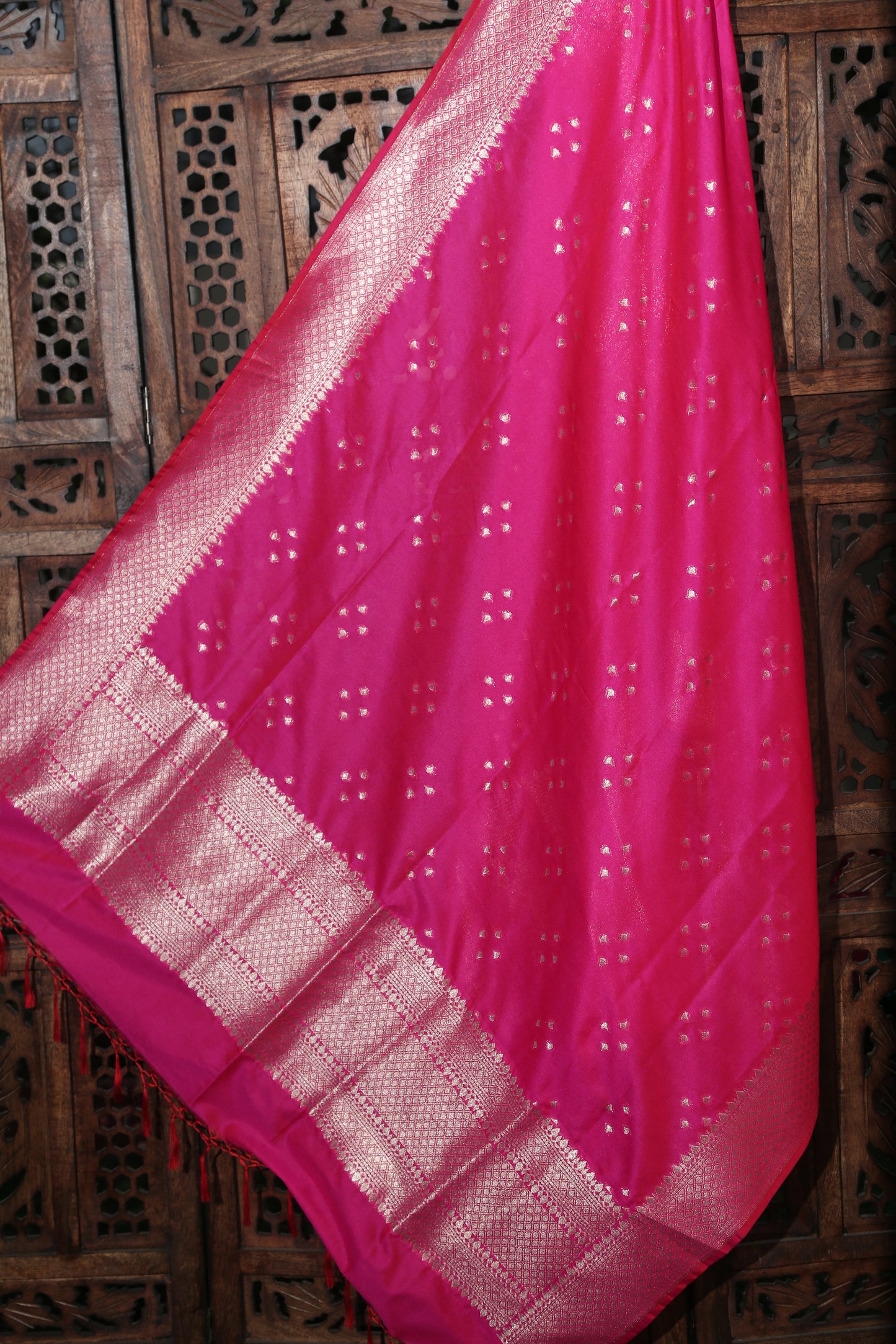 Esra's Handloom Banarasi Semi-Silk Zari Booti Bright Pink Colored Dupatta
