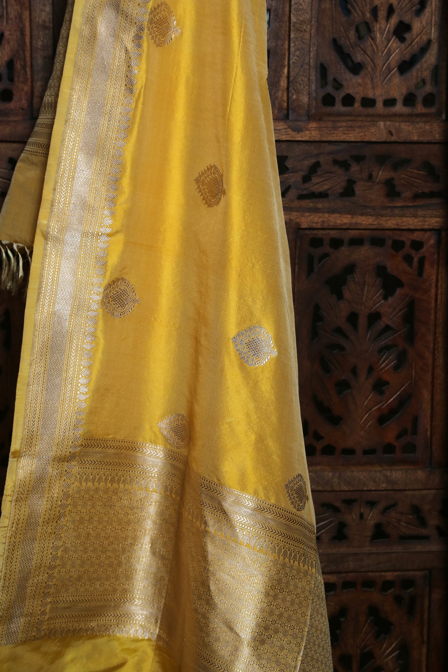 Esra's Handloom Banarasi Katan Silk Zari Kadwa Booti Mustard Colored Dupatta