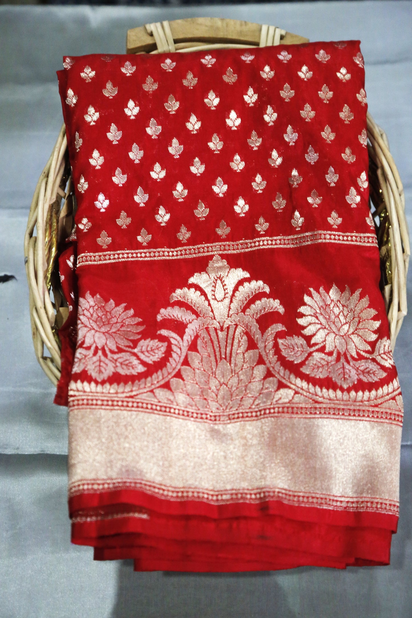Esra's Handloom/Handwoven Banarasi Red Colored Zari Weaved Katan Silk saree