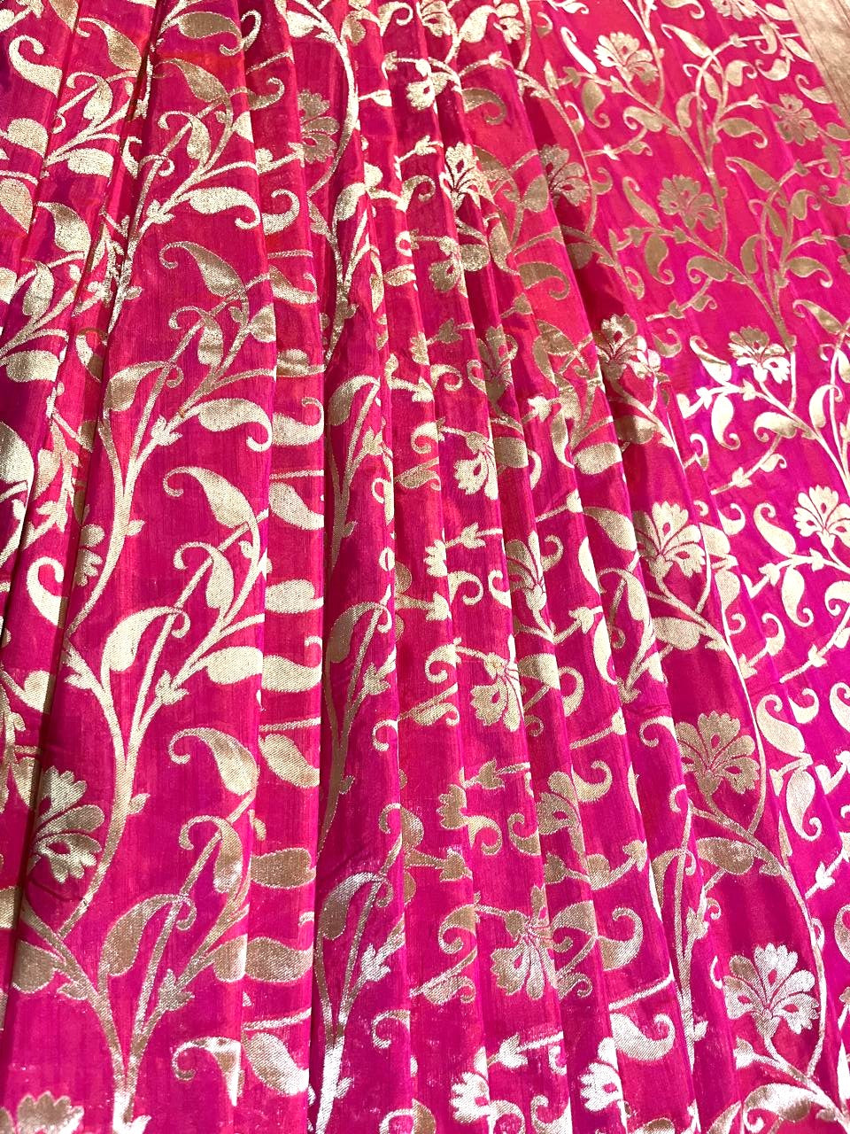 Esra's Handloom/Handwoven Banarasi Katan Silk Saree