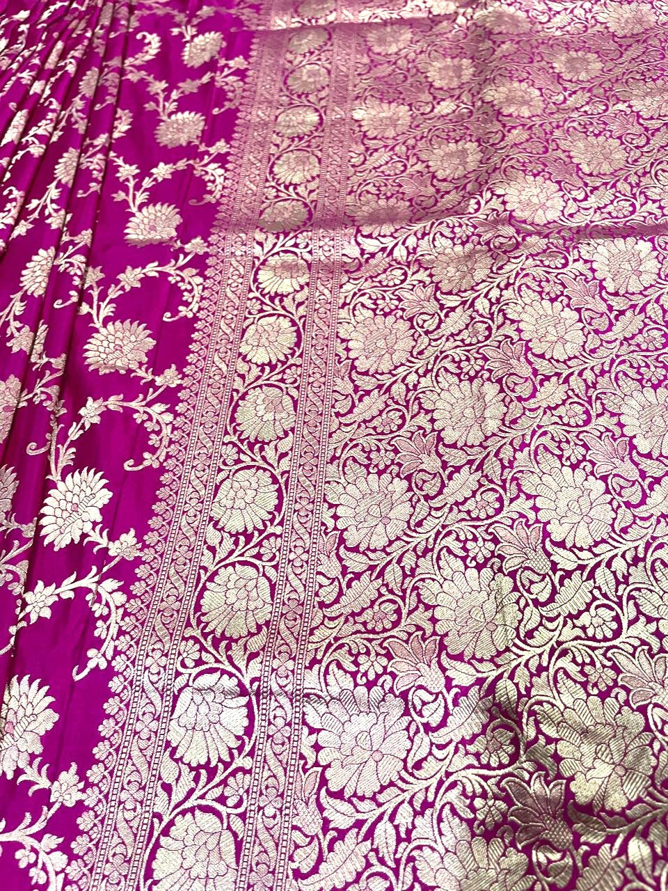 Esra Handloom/Handwoven Banarasi Katan Katwar Silk Saree