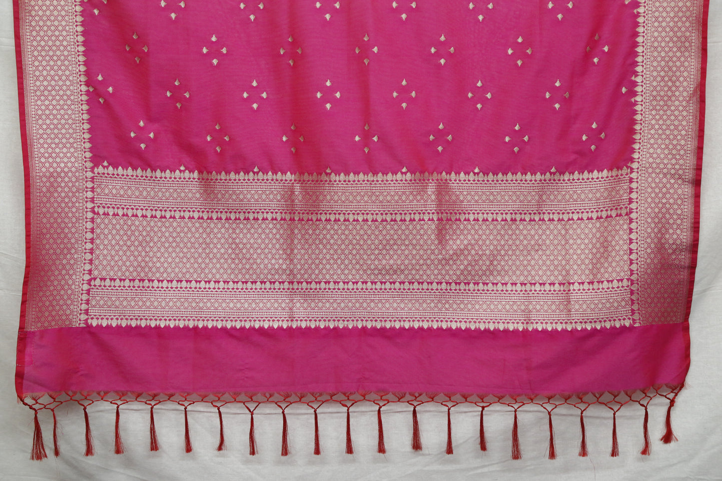 Esra's Handloom Banarasi Semi-Silk Zari Booti Bright Pink Colored Dupatta