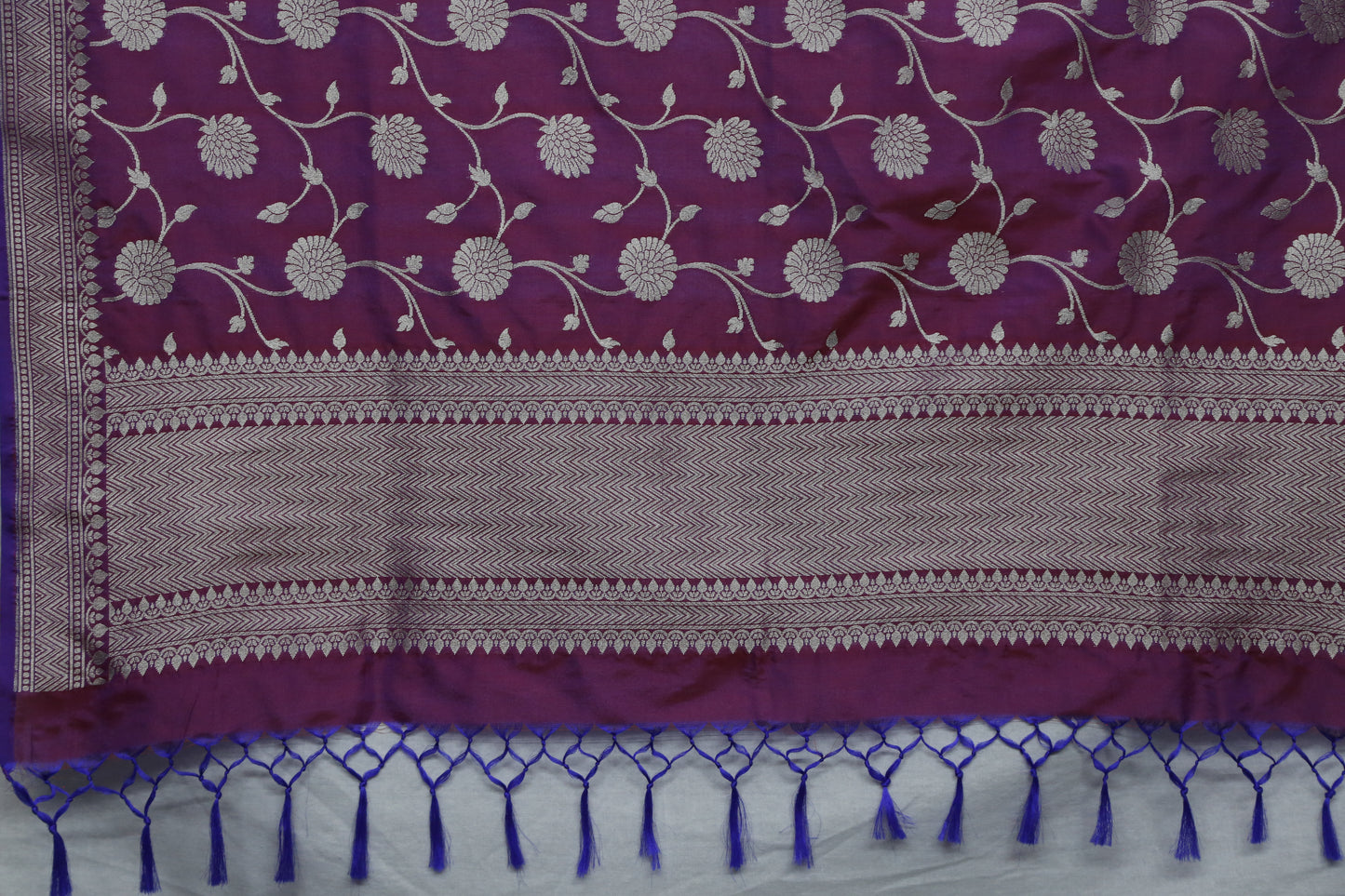 Esra's Handloom Banarasi Semi Silk Zari Floral Jaal Dupatta