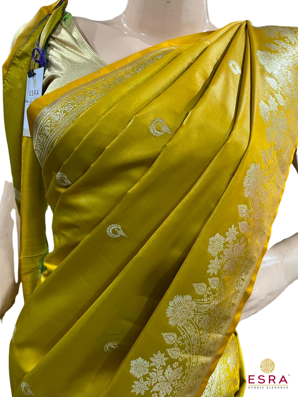 Esra's Handloom/Handwoven Banarasi Mashru Semi Katan Silk Saree