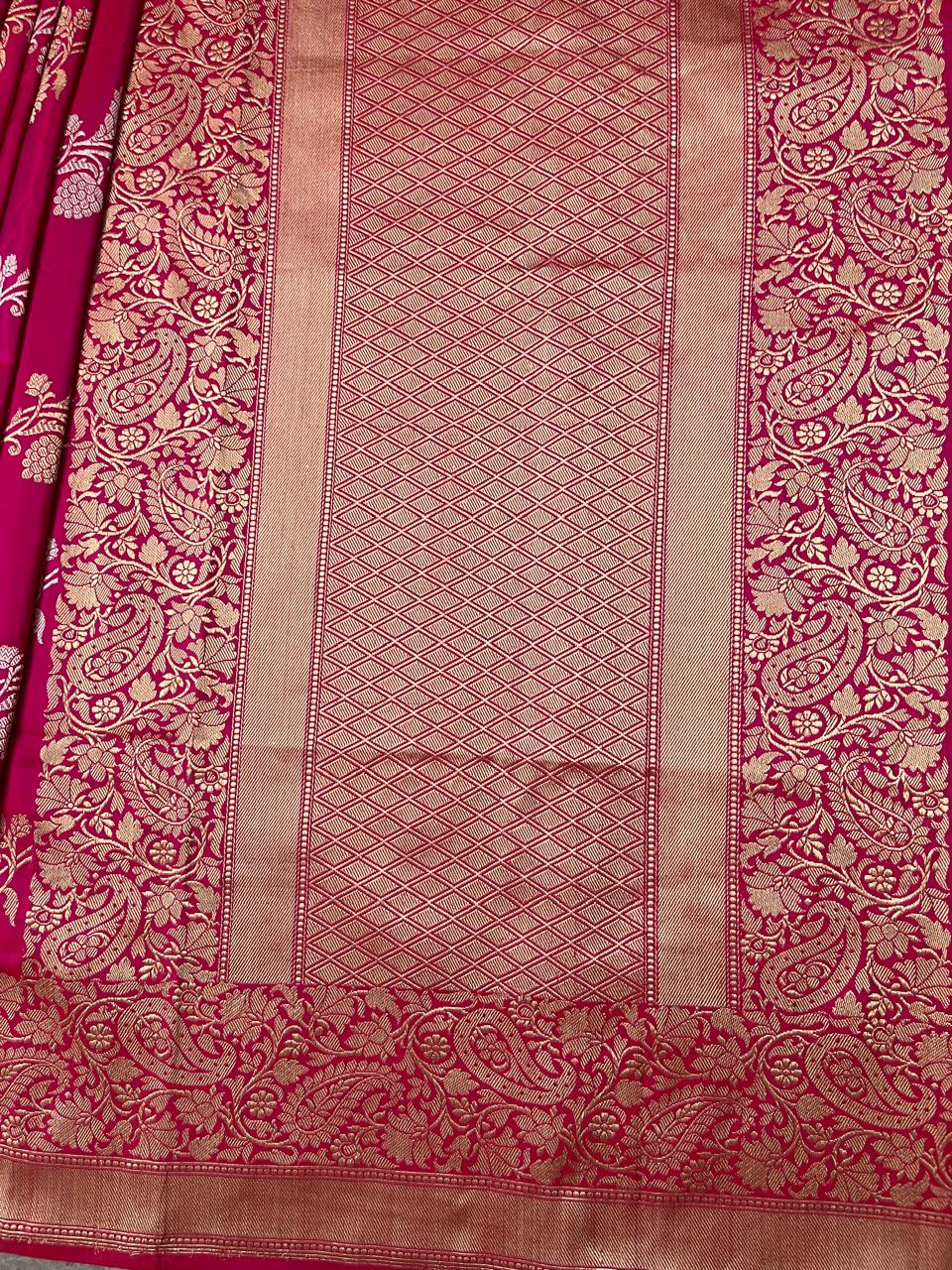 Esra's Handloom/Handwoven Banarasi Gold & Silver Kadwa Weave Katan Silk Saree
