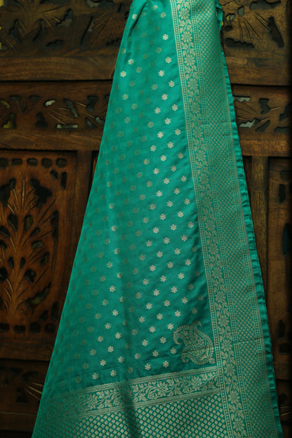Esra's Handloom Banarasi Semi- Silk Zari Pine Green Colored Dupatta