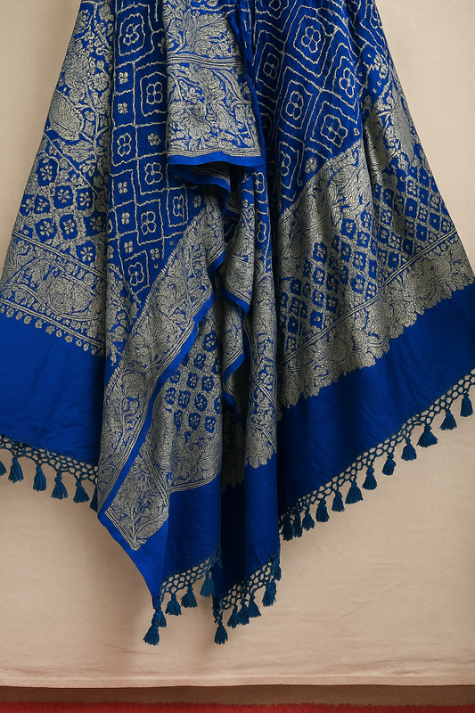 Esra's Banarasi Chiffon Khaddi Dupatta With Zari Work