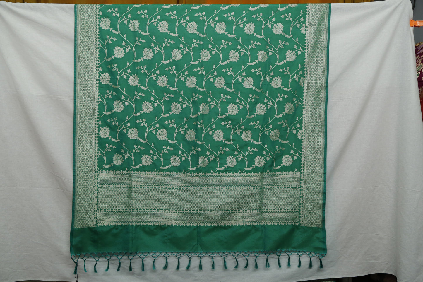 Esra's Handloom Banarasi Semi-Silk Green Colored Zari Floral Jaal Kadwa Booti Dupatta