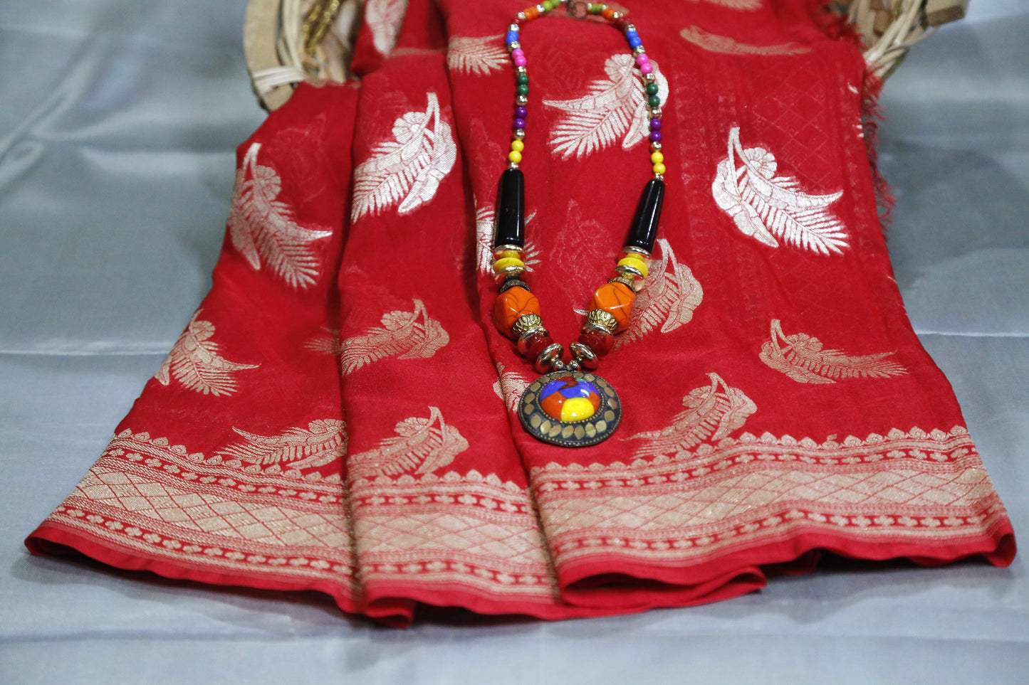 Esra Handloom/Handwoven Banarasi Semi Khaddi Georgette Saree