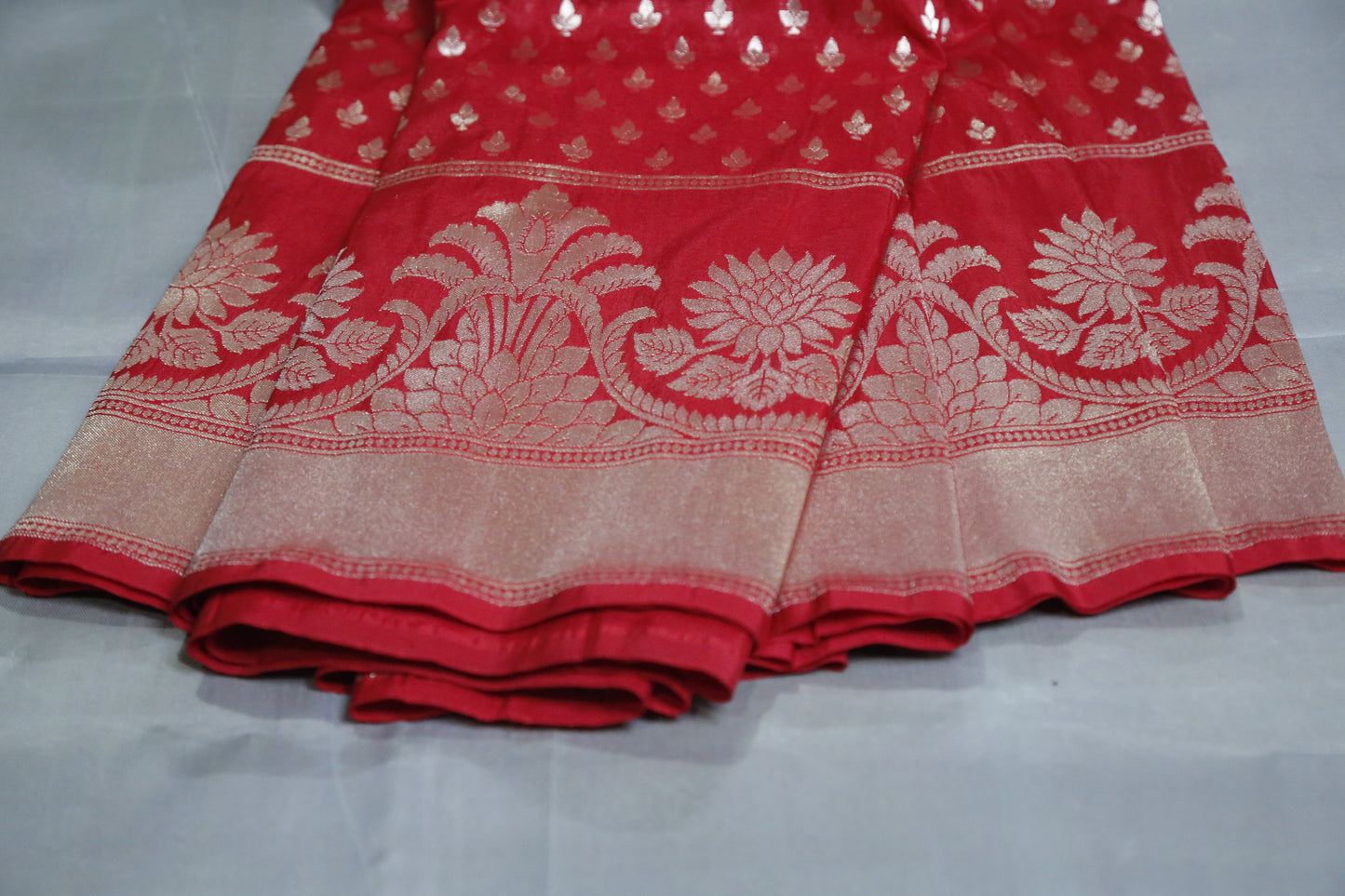 Esra's Handloom/Handwoven Banarasi Red Colored Zari Weaved Katan Silk saree