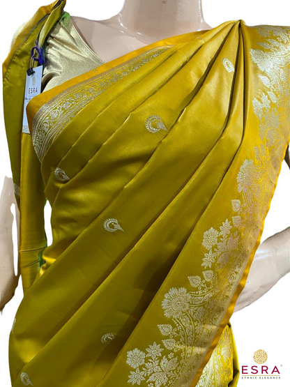 Esra's Handloom/Handwoven Banarasi Mashru Semi Katan Silk Saree