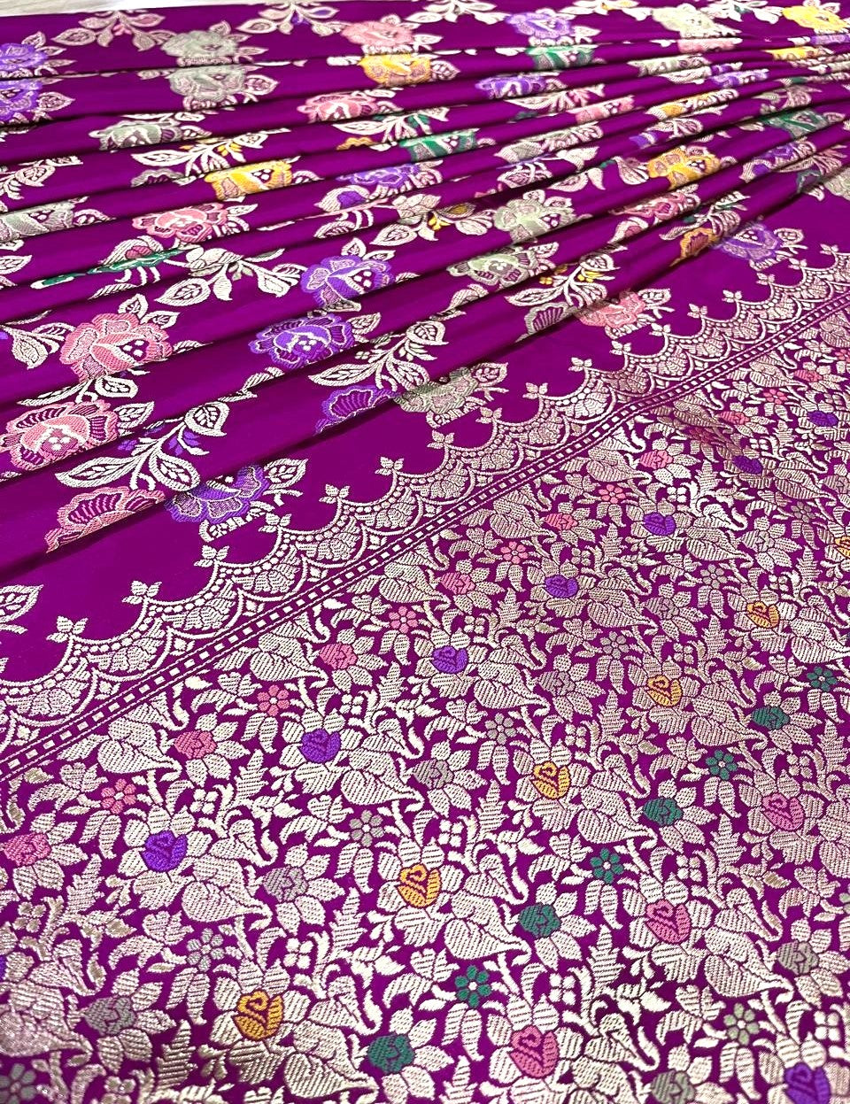 Esra Handloom/Handwoven Banarasi Pure Katan Silk Saree