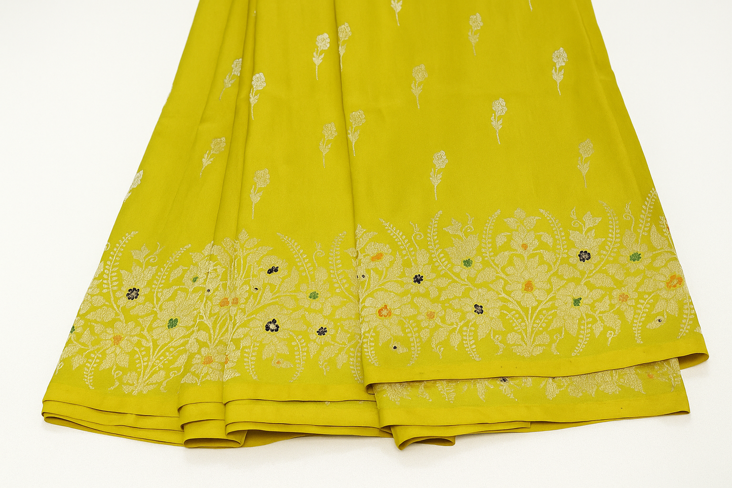 Esra Banarasi Handloom / Handwoven  Katan Silk Saree