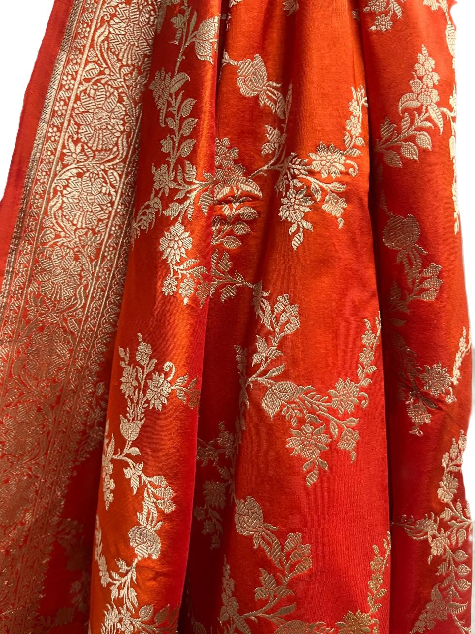 Esra's Handloom/Handwoven Banarasi Katan Silk Zari Kadwa Jaal Dupatta